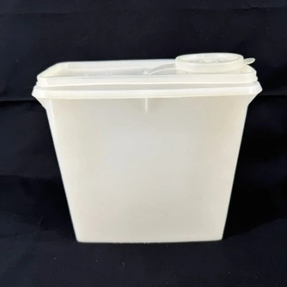 Tupperware Store N Pour Cereal Dry Food Dispenser Container White Vintage 1647